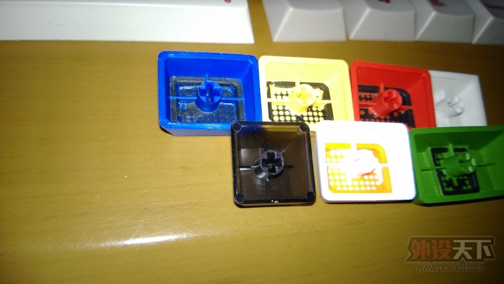 �߹����߹�����ikbc��͸��ñС��
