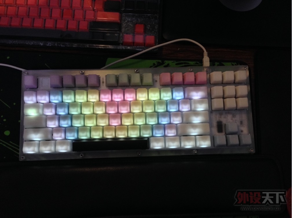 QQ��ͼ20131223180923.jpg