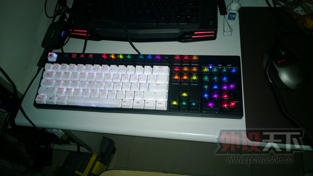 ��͸���硪��iKBC Vortex ������С��
