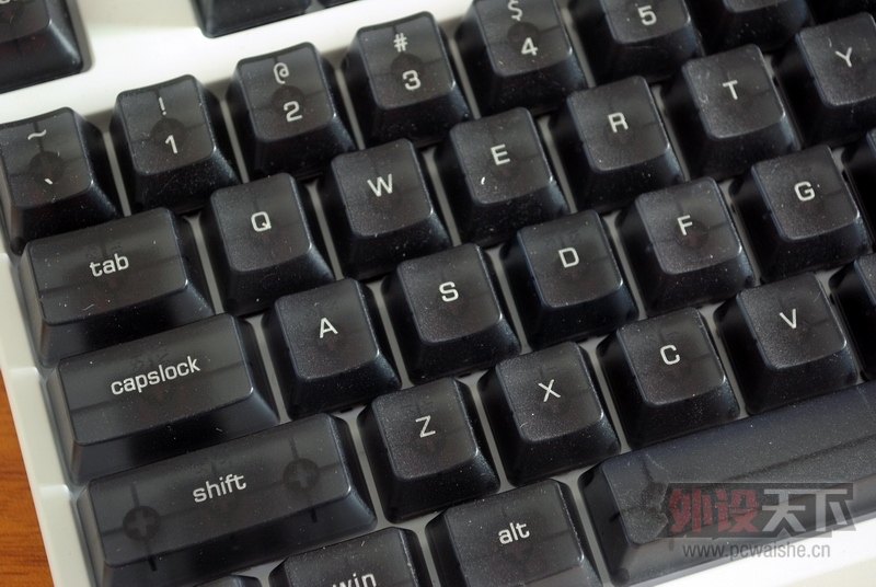 һ������ı�̥��iKBC��͸104��ñ��װ����