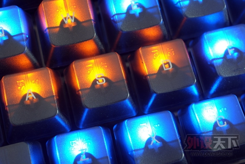 һ������ı�̥��iKBC��͸104��ñ��װ����
