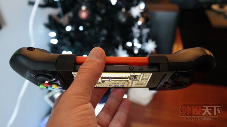 Moga Ace Power iPhone��Ϸ�ֱ�ʵ��