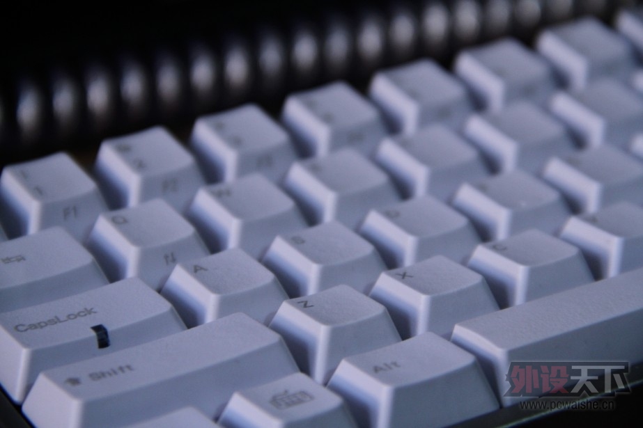 ��ǰ�����һ�Ѽ��̣�leopold FC660M ǳ��ɫ.��������ͼ��