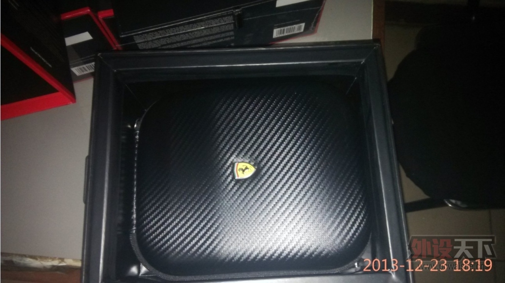ֻ����240�Ӹ������ⲻӰ��ʹ�õĺ�����K70�����޵ư�,��������Logic3 R300�;���ONE