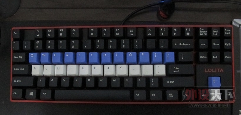 pic1s.jpg