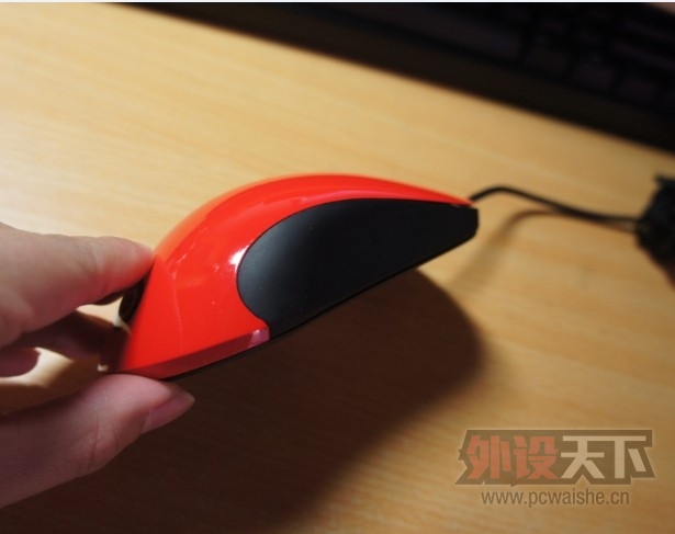����ɫkinzu v2 PRO ��˵ ����