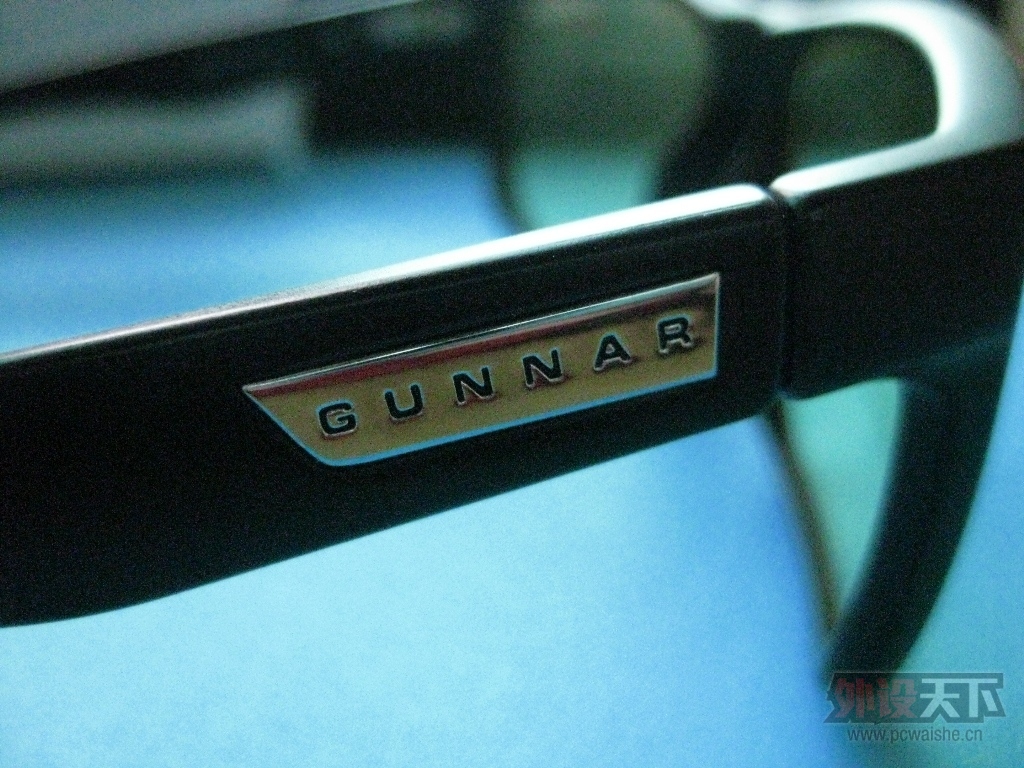 [27p]GUNNAR Intercept�۾�����