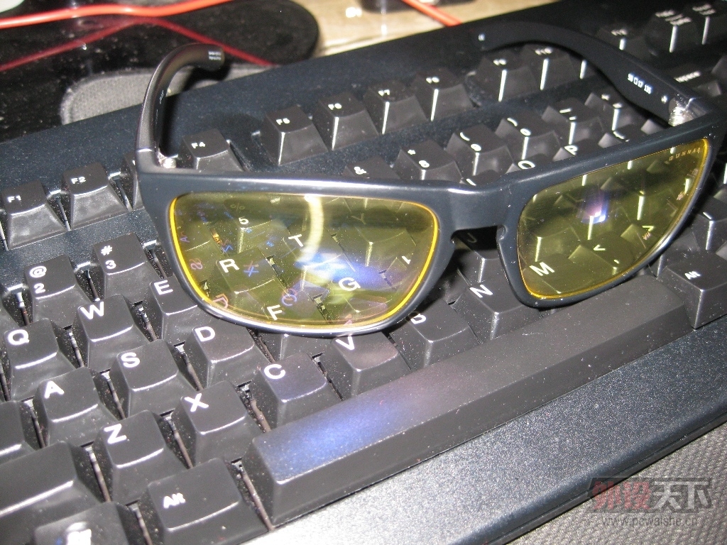 [27p]GUNNAR Intercept�۾�����