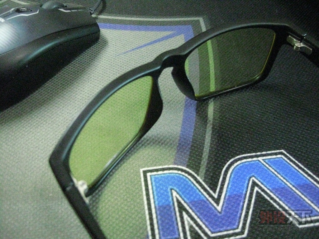 [27p]GUNNAR Intercept�۾�����