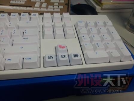 �ر��Ƶļ�ñ���ٺ�~~~Ч����������Ȼ������ԭ���ļ�ñ�������ԵĲ�ࡣ