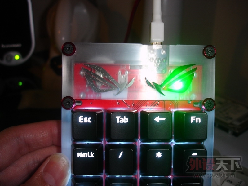 ���㶫������һ���Լ���װ�Ŀ���22KEY��GHPAD 24key��ֻ����һ��������