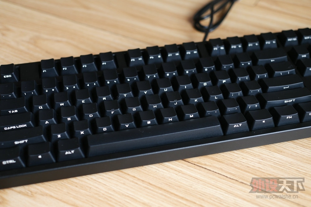 ��λ������ֱ�һ�£�������Ů�����ظ��͡�����