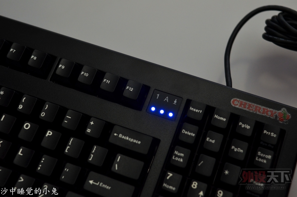 ¶ɫñٴϮ̸CHERRY G80-1869