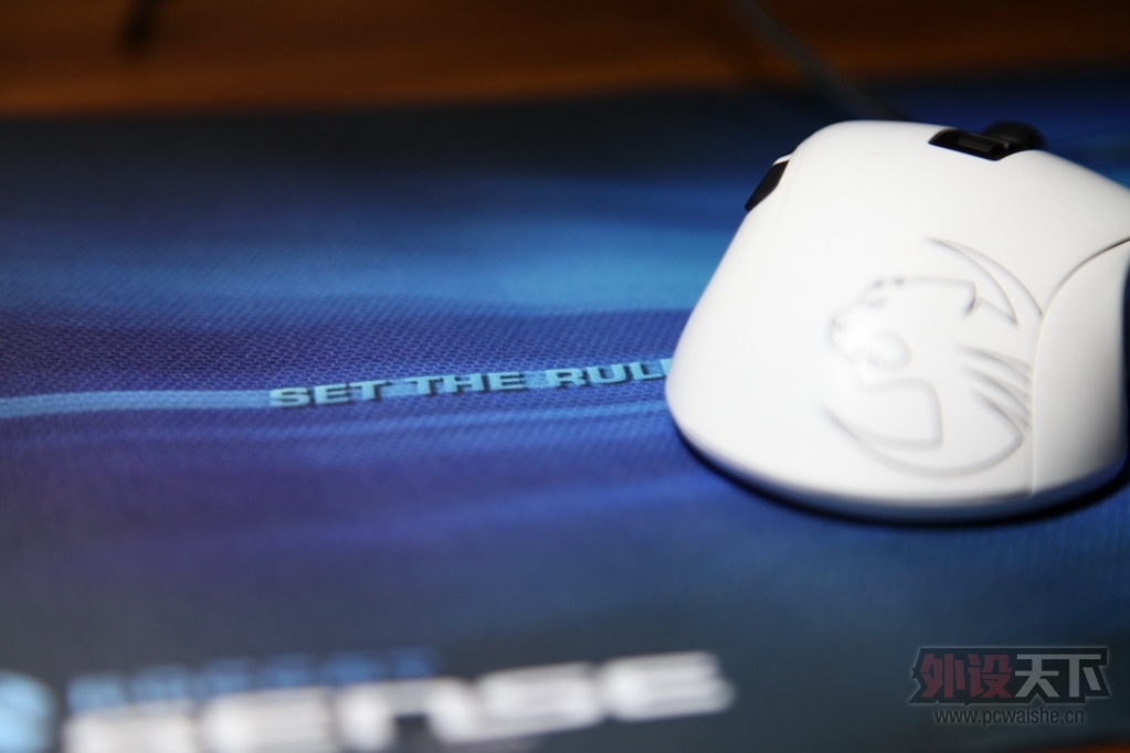 ߿Ƽ&СҸROCCAT KONE PURE COLORԱ