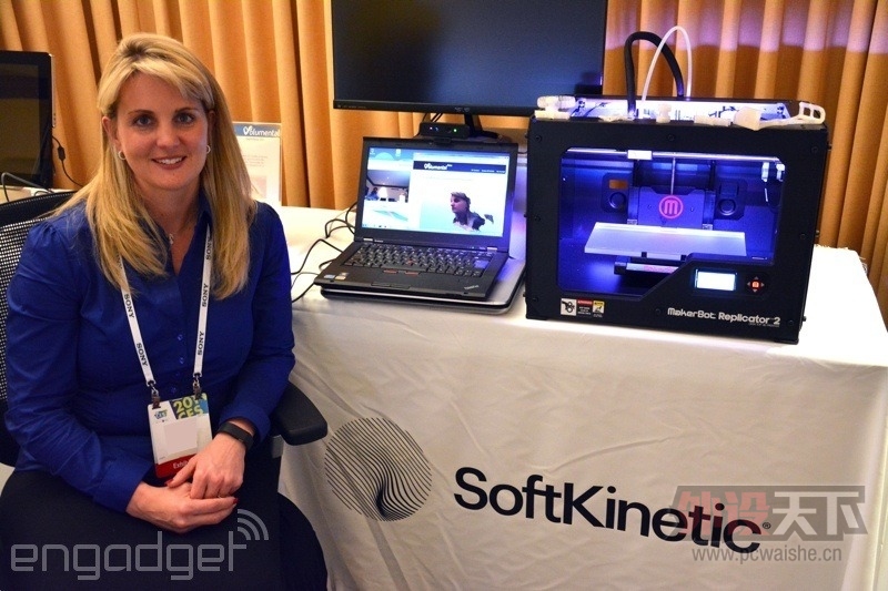 SoftKinetic �� 3D ɨ�����������������ռ� MakerBot 3D ��ӡ��