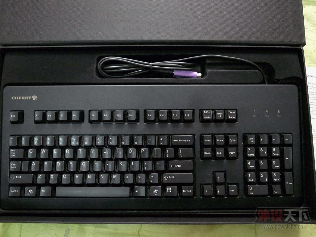 [�ѳ�]Cherry G80-3000 ��ɫ���� 550Ԫ