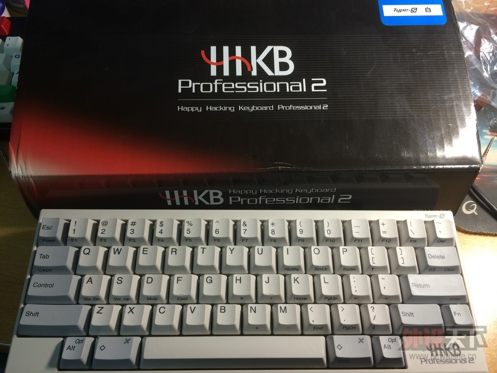 ����������HHKB Type-S����̺ͻ���D1080-IV����
