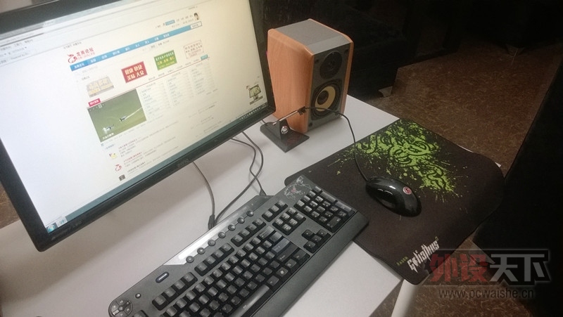 е̣ Ǻ