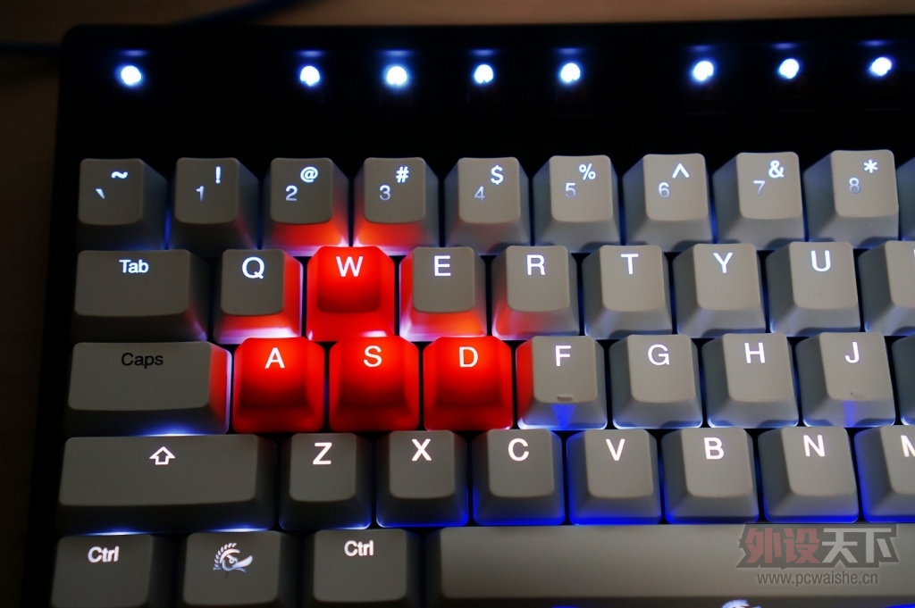 ���ֵĻ�е����֮·����ħ��Ѽ9008S3�ĸ������ڣ�һ��IKBC��͸+����+����+��������ñ