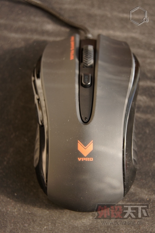 ƽʵ�����ں�--����΢��оƬ��ר��ʤ�����װ�V300��ѧ��Ϸ��꡾СQi������Ӿ�