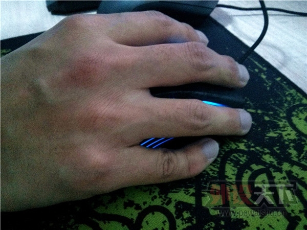 �װ� V200 ��̳��������