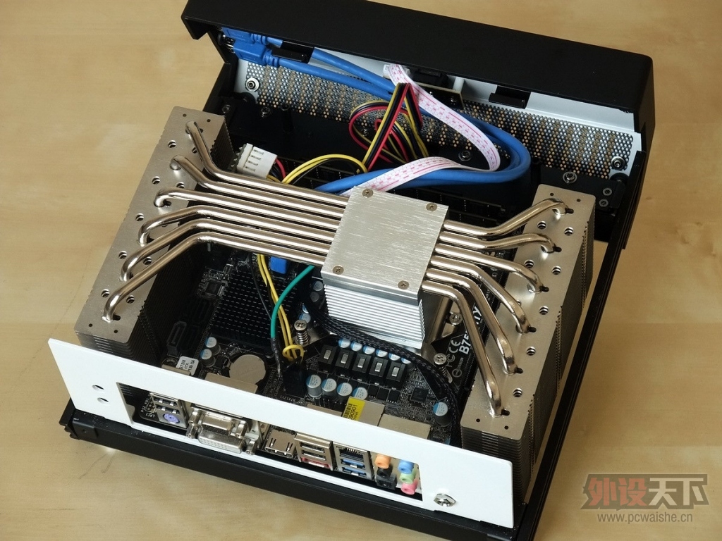 ��ԭ����ID-COOLING Silencer-ITX��������