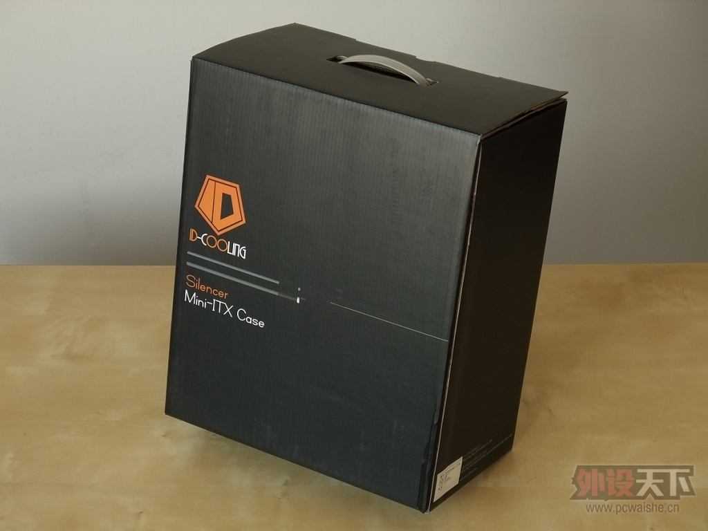 ��ԭ����ID-COOLING Silencer-ITX��������
