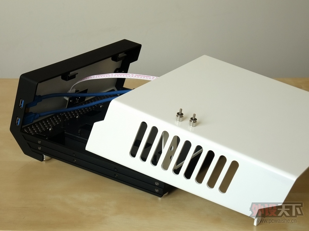 ��ԭ����ID-COOLING Silencer-ITX��������