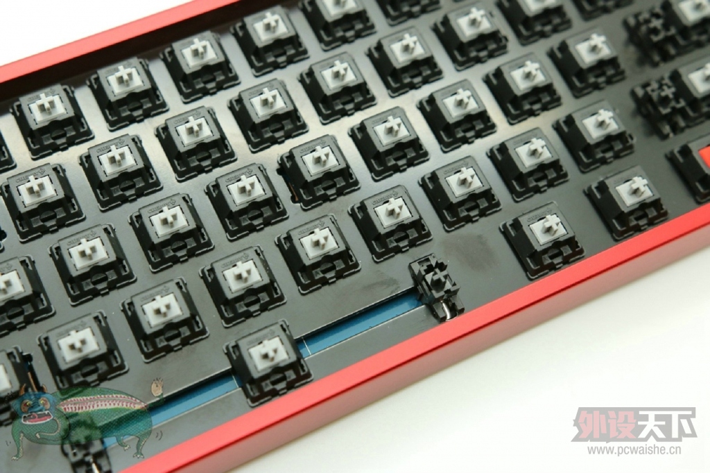 �����ޡ�˽�˶��� Leopold FC660M ����