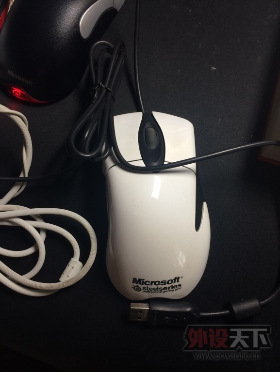 �����������������˶������ٳ� ie3.0 x08 ��ɫ steelseries  mod 130��SF