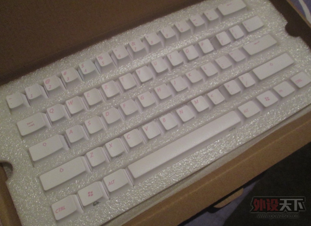 ���Ϻ��� ��Щ F104 ��ɫ����  ��ɫ���� ��ñ   2108Sԭװ��ɫ͸���ñ