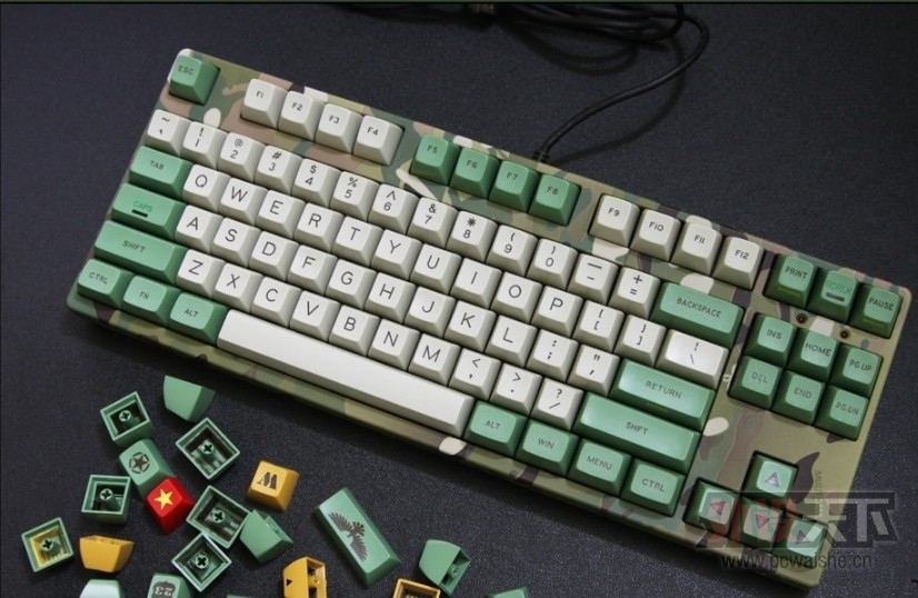 [����] [����]23commando ��ɫ��ñ 1200Ԫ ��˳��