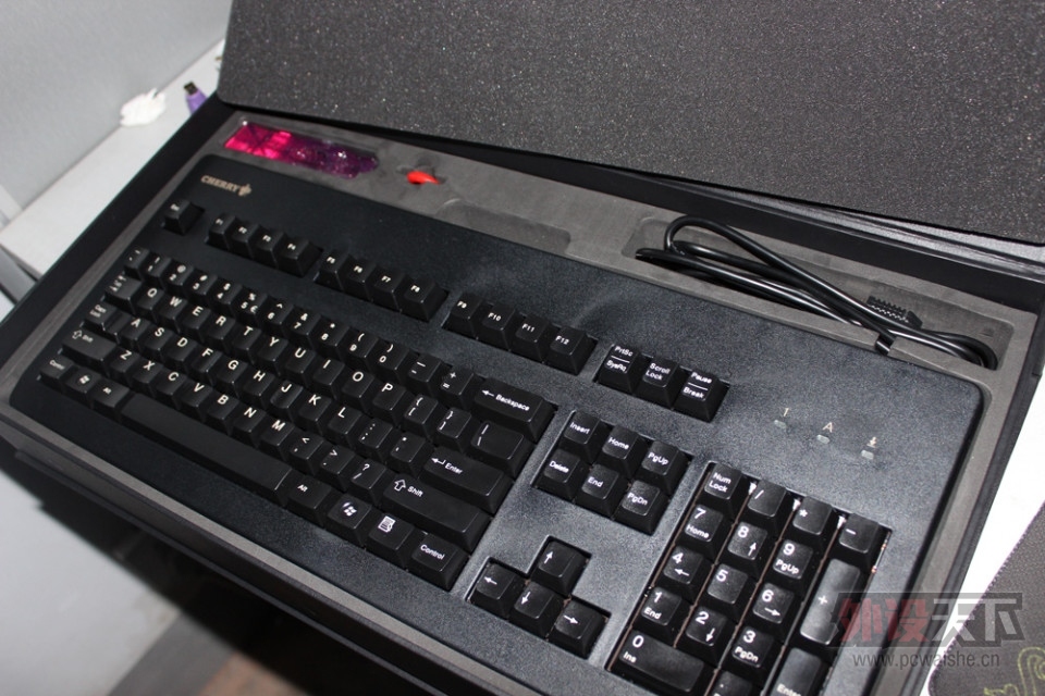 cherry ӣ�� G80-3000 ��ɫ���� ���ȫ�� �ѳ�