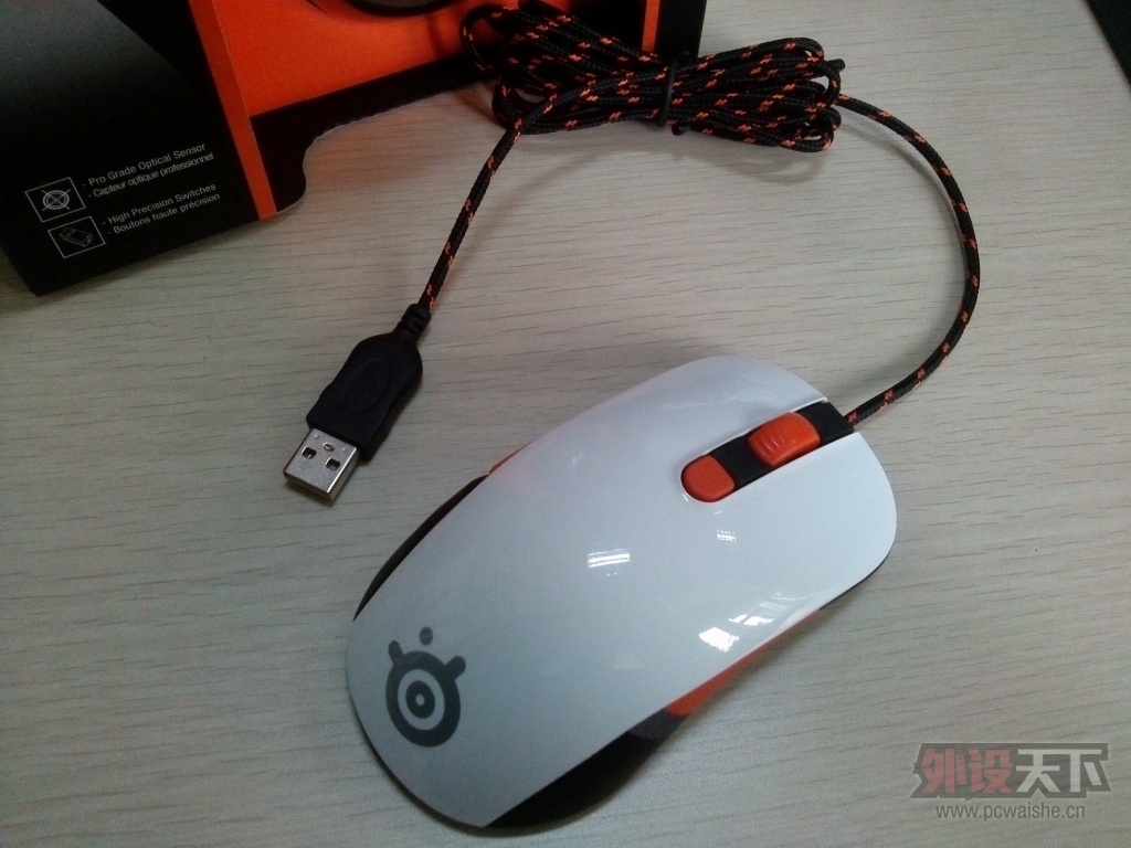 ���ۣ�������SteelSeries KANA V2��ɫ���ѳ����յ�