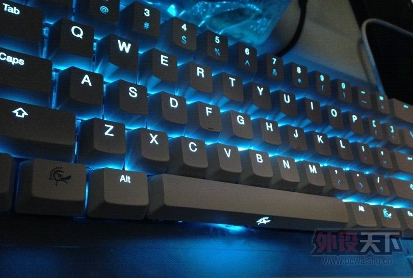 U%V~I6IZ2)`TKT07HNS[L7K.jpg