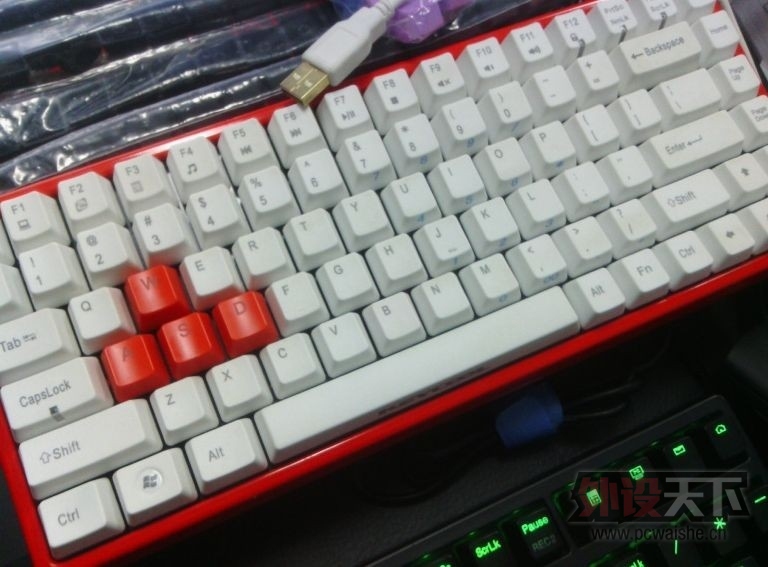 QQͼƬ20140204180156.jpg
