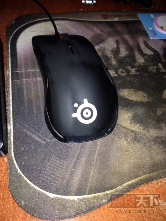 ���Ϻ�������׼�����Rival�Լ����깤��Razer�������ߣ�Ravil���ۣ�