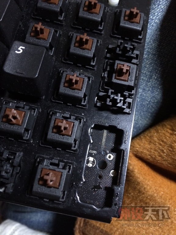 С�� IKBC F-104 ���޾���