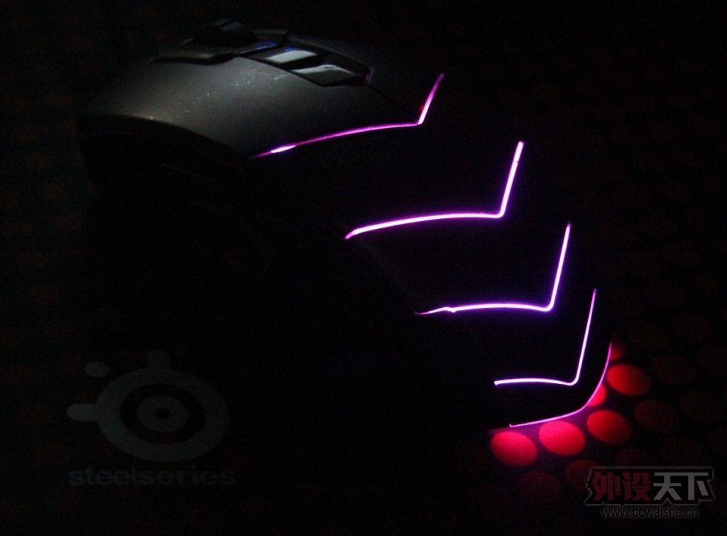 SteelSeries World Of Warcraft MMO 1 2.jpg