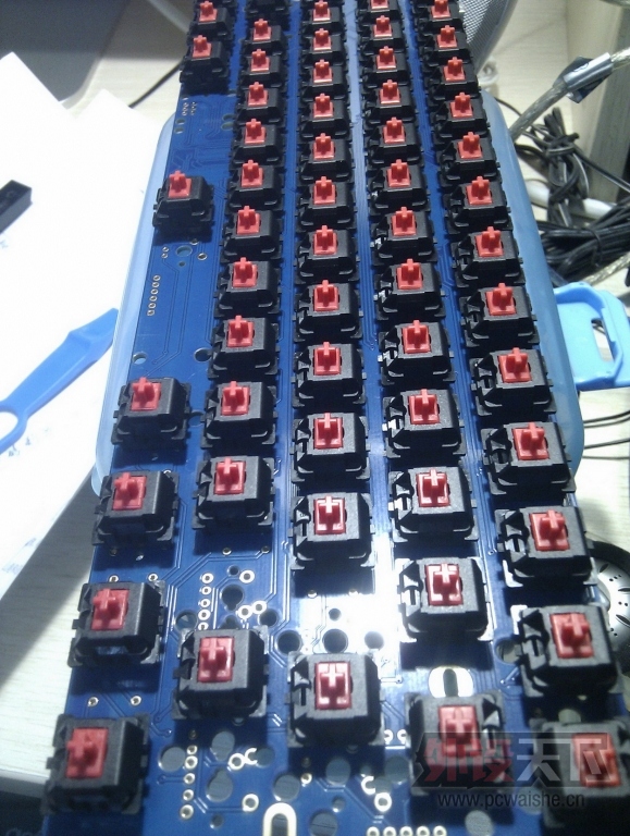 ������ɫ��GH60��ѡ����������ܺ��ڴ�