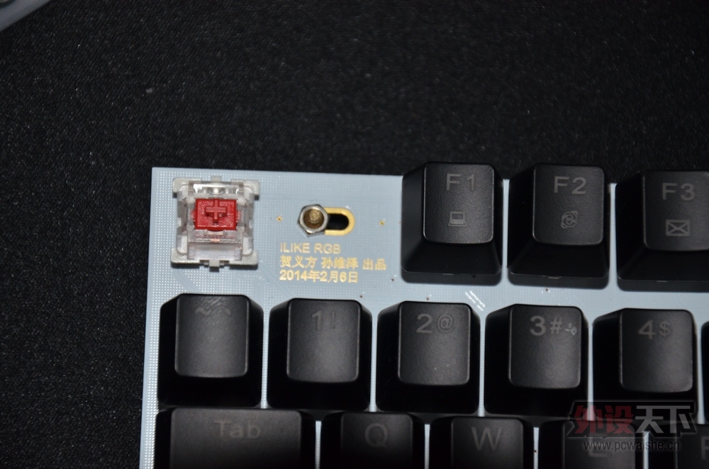 ���ײ⡻����RGB ���̳���