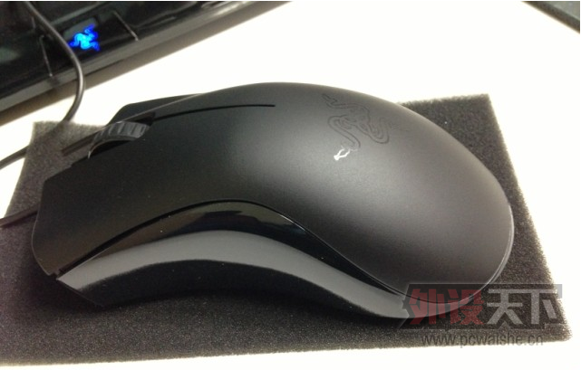 QQ��ͼ20140305175618.png