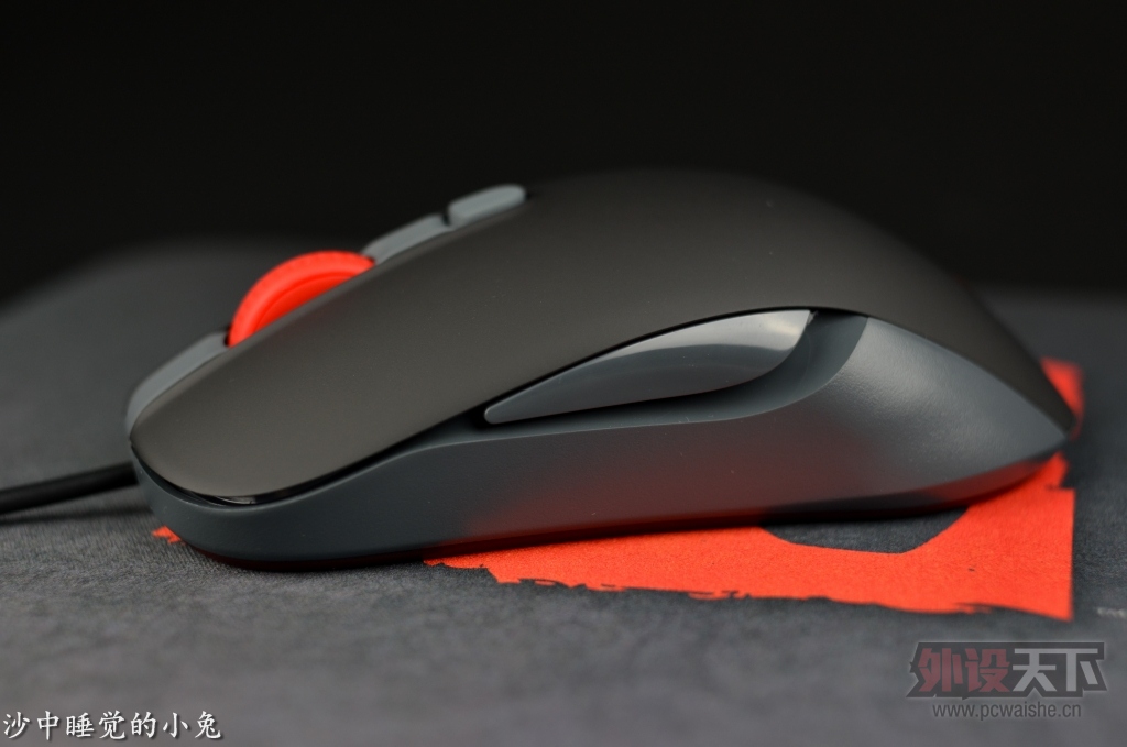 ���DOTA2��ߴ���KANA�����װ���䣬�ڸ���ͼɳ�ž�֮������ʥ�ڵ���