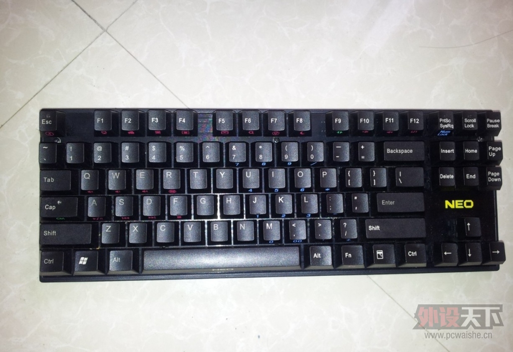 �ѳ� �㽭 ��9��NEO����˫ģ��е���� 220Ԫ