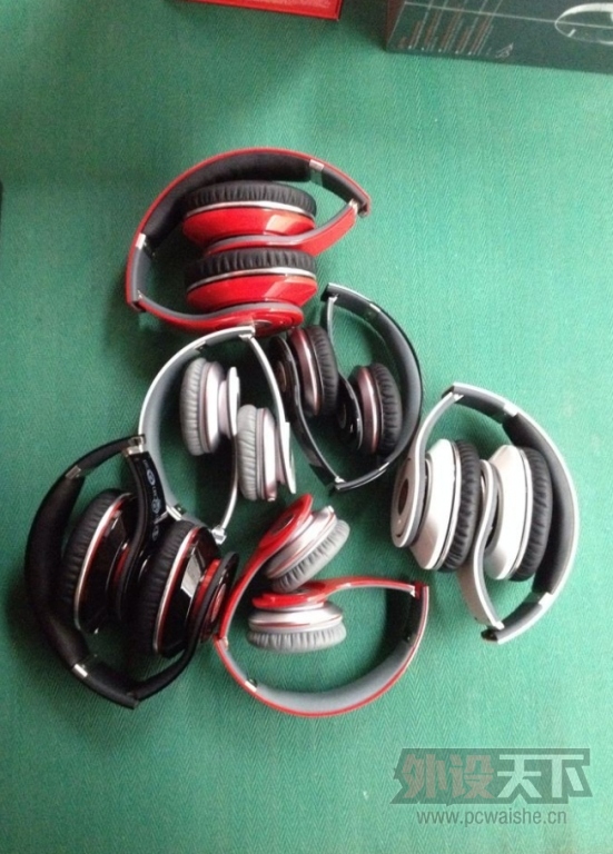 �����ݡ�beats��Ʒ��ɫsolo hd������壬studio¼��ʦ