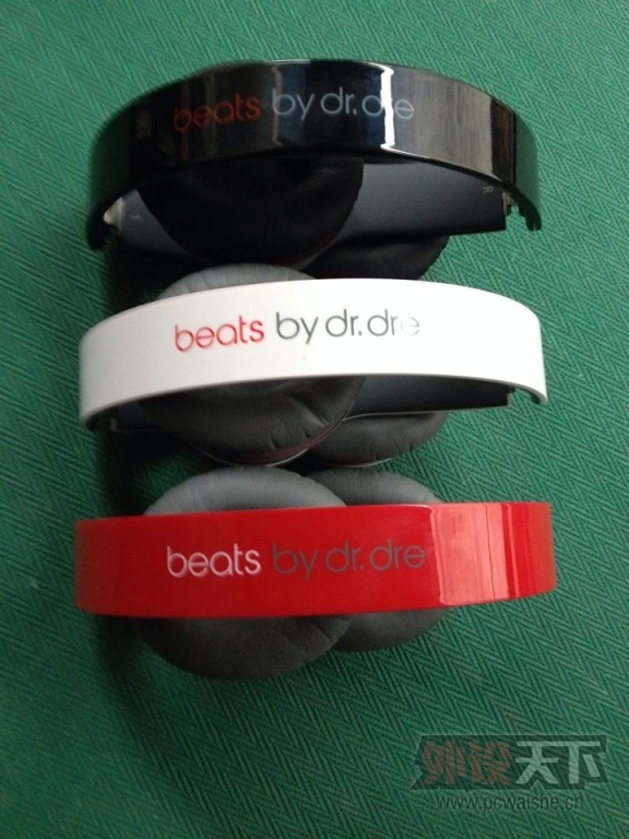 �����ݡ�beats��Ʒ��ɫsolo hd������壬studio¼��ʦ