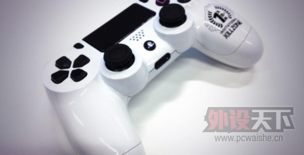 ɫưDualShock 4ֱ