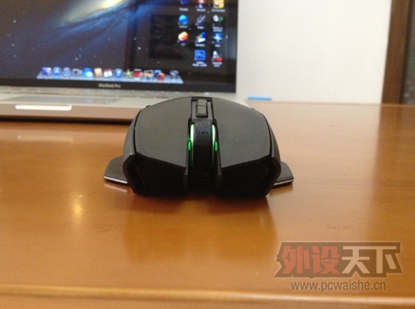 [���/�߼�]�����ա�Razer���޲����� ȫ�� 700����
