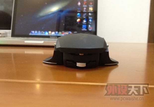 [���/�߼�]�����ա�Razer���޲����� ȫ�� 680����