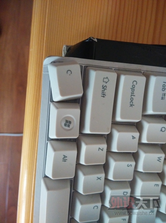 [�Ͼ�]��һ��FILCOԭ�� 104�� ��ɫ���̼�ñ 80Ԫ